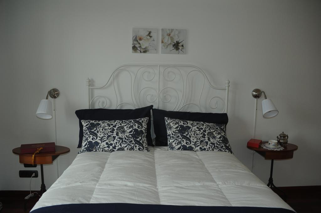 Apartment Oltremarestudios Napoli Phòng bức ảnh