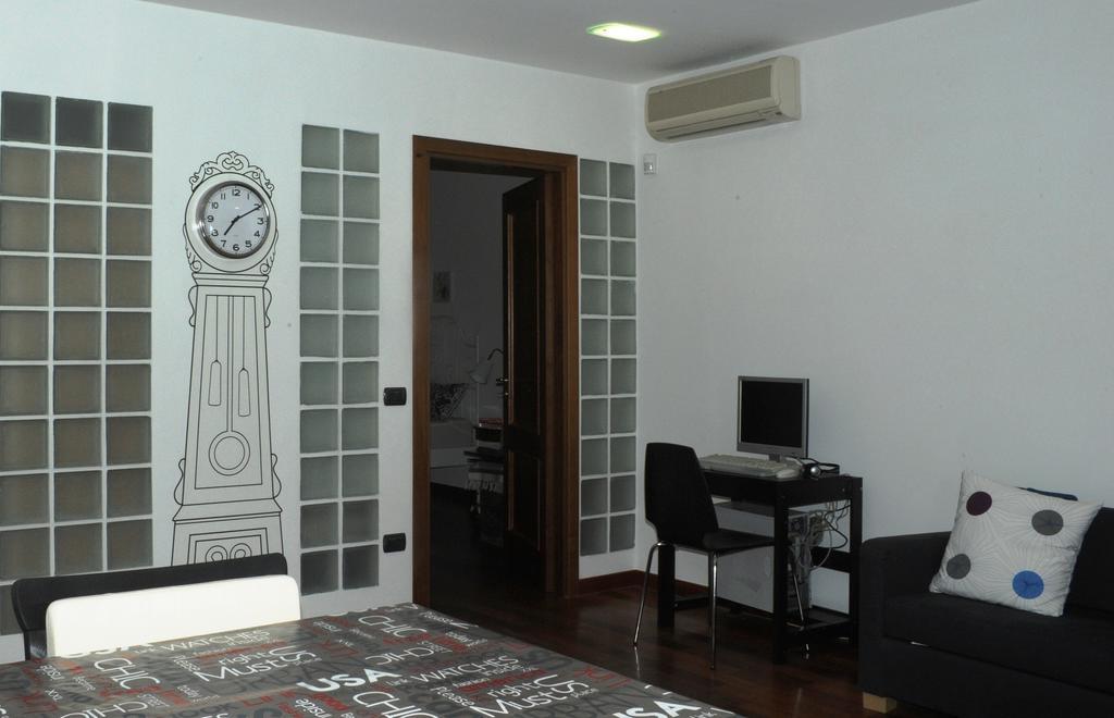 Apartment Oltremarestudios Napoli Phòng bức ảnh